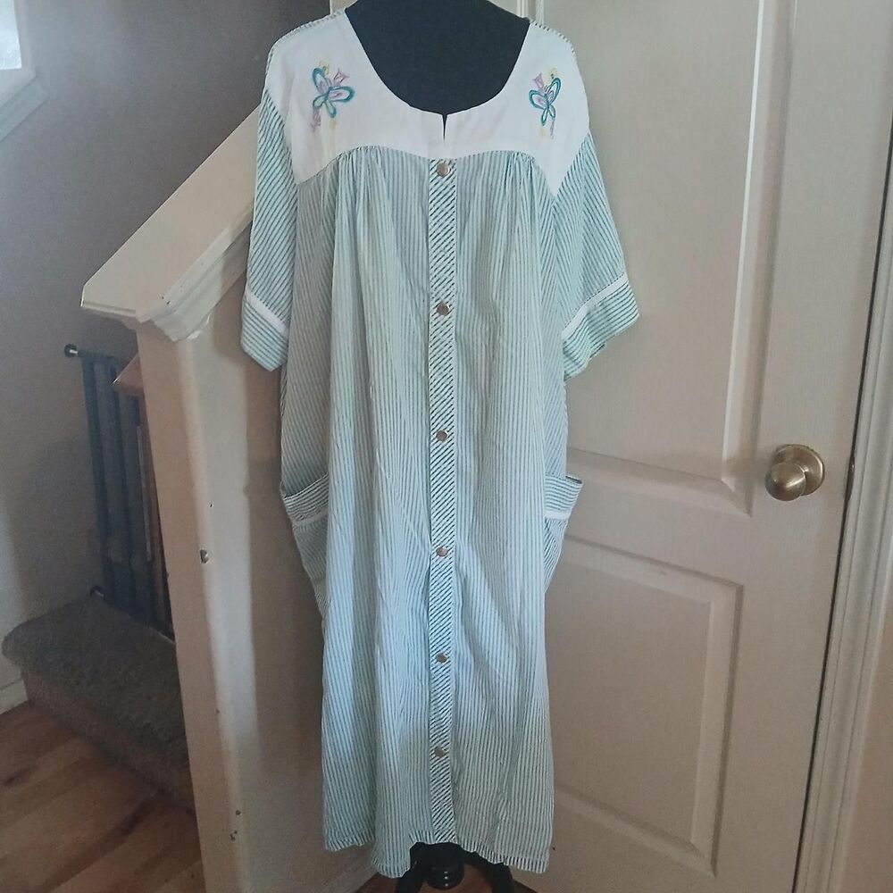 Vintage Anthony Richards White Green Stripes Butterfly Snap Up Nightgown XL